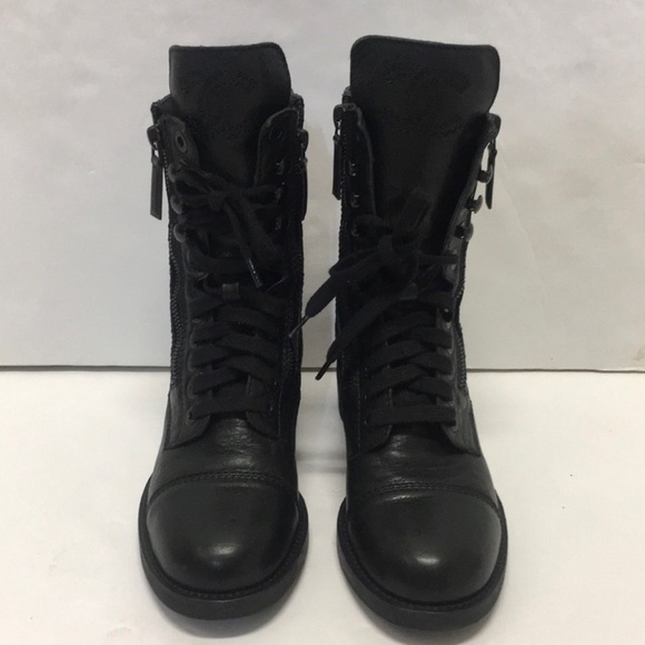 Chanel CC combat boots - Picture 1 of 4